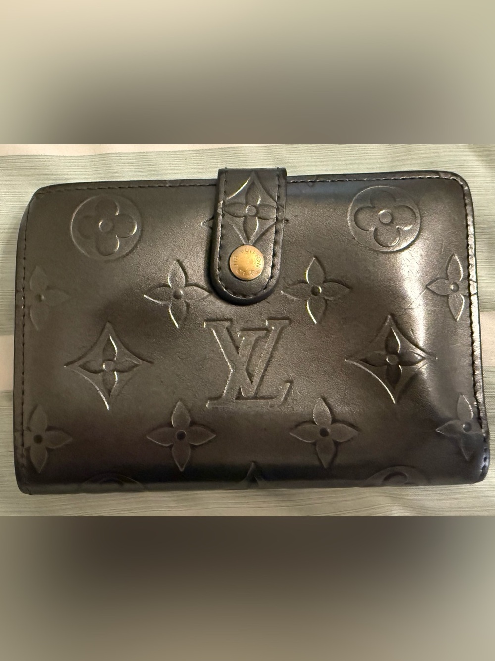Louis Vuitton Grey Vernis Wallet-Unisex